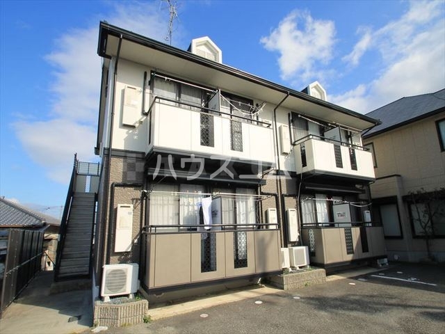 15/16 エントランス