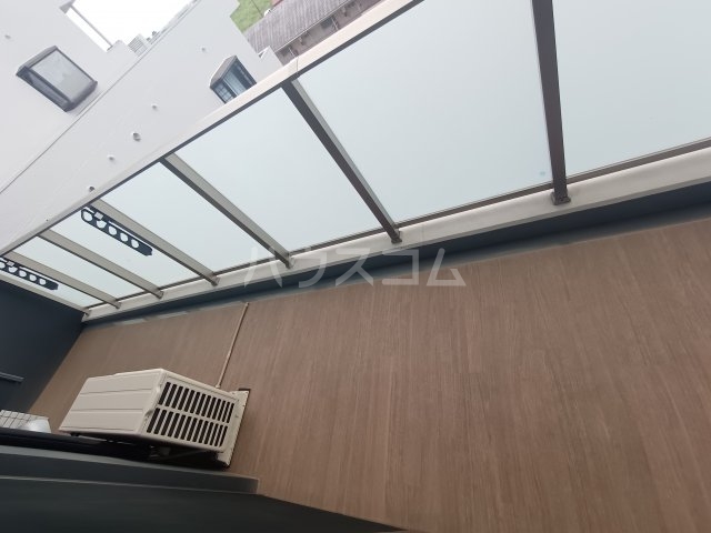 21/30 バルコニー