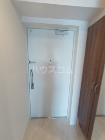 13/30 玄関