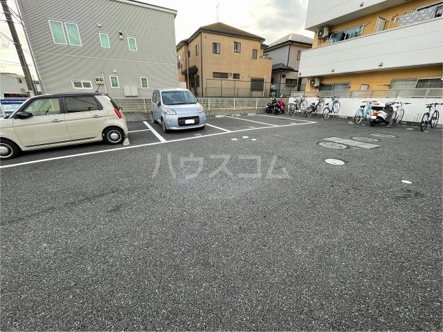 29/30 駐車場