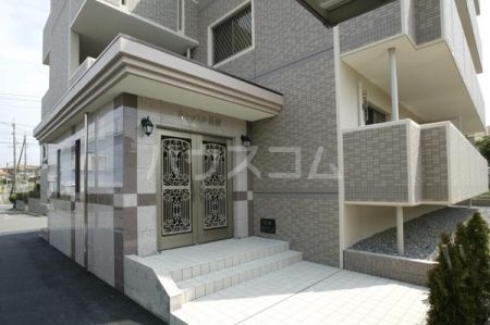 14/24 エントランス