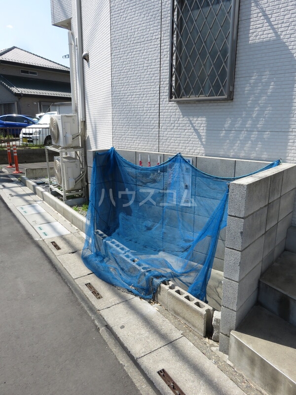 14/17 エントランス