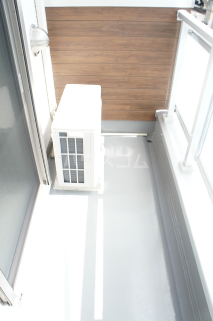 14/28 バルコニー