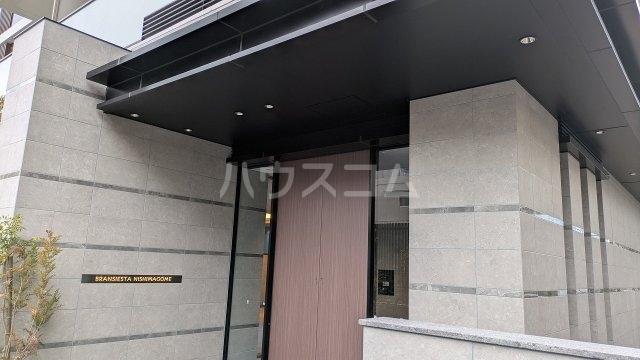20/25 エントランス