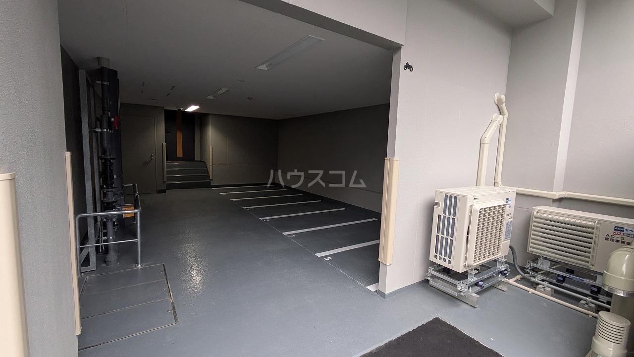 22/25 駐車場