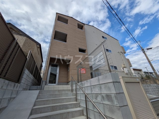 2/30 外観