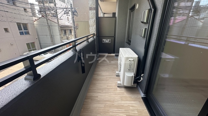 20/30 バルコニー