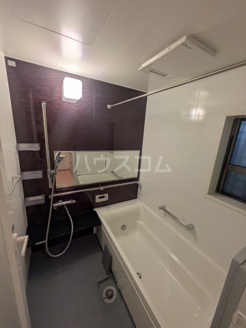 13/29 浴室