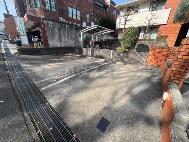 29/30 駐車場