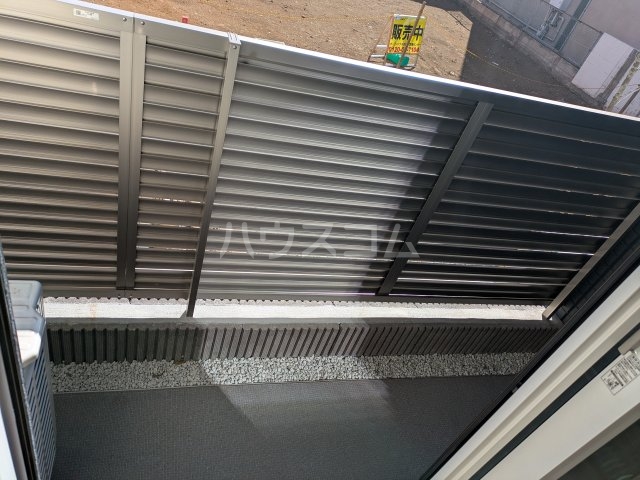 13/27 バルコニー