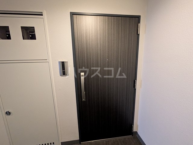 3/4 エントランス