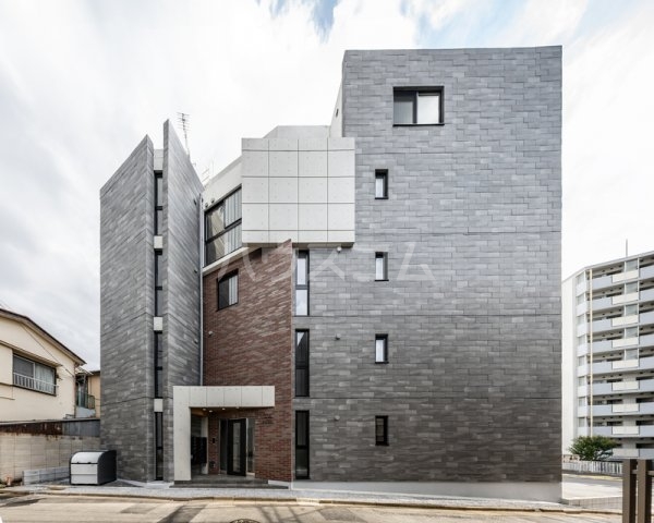 29/30 エントランス