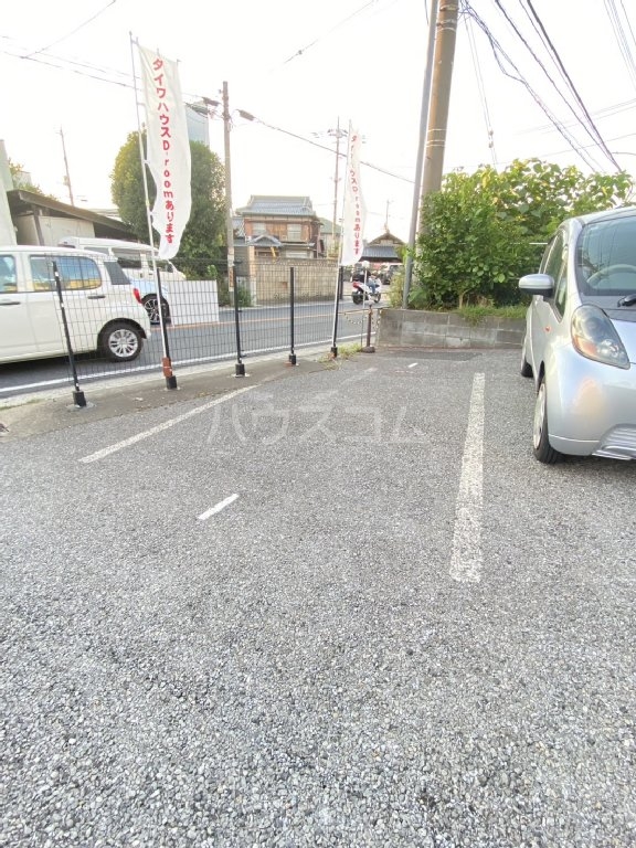 25/30 駐車場