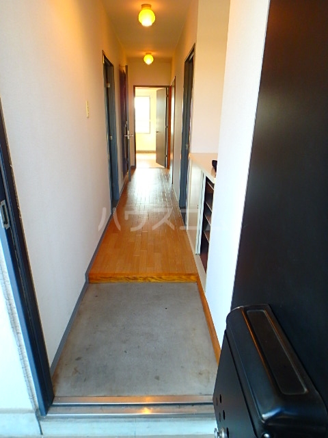 13/30 玄関