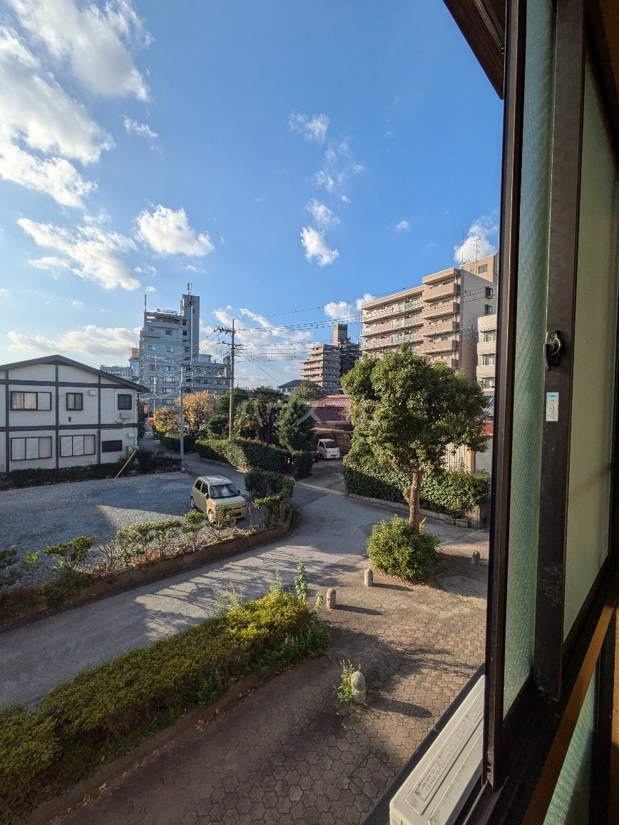 14/23 駐車場