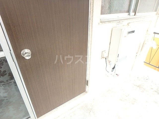 17/24 エントランス