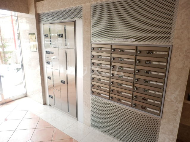 2/6 エントランス