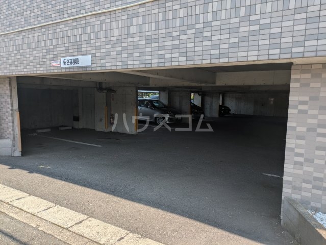 24/30 駐車場