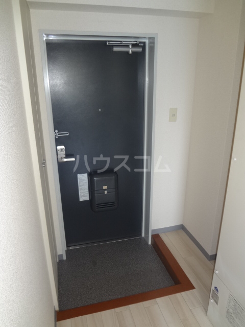 14/30 玄関