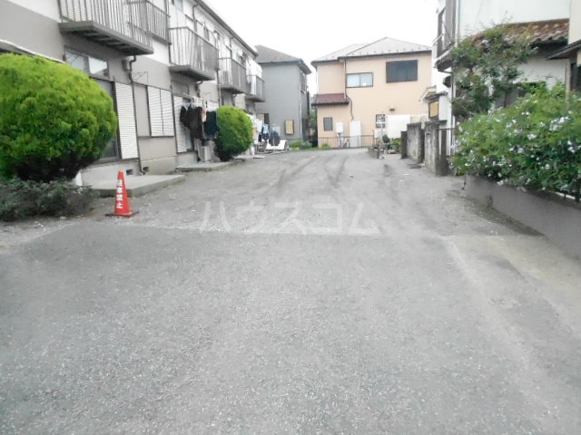 17/18 駐車場