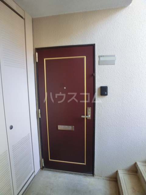 13/30 玄関