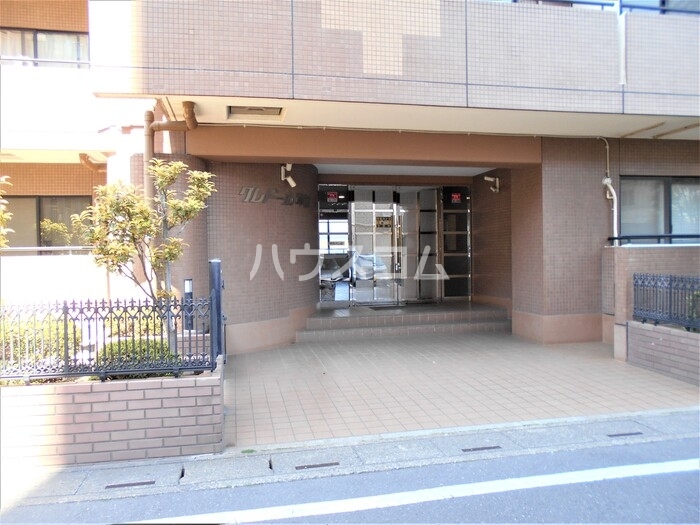 15/25 エントランス