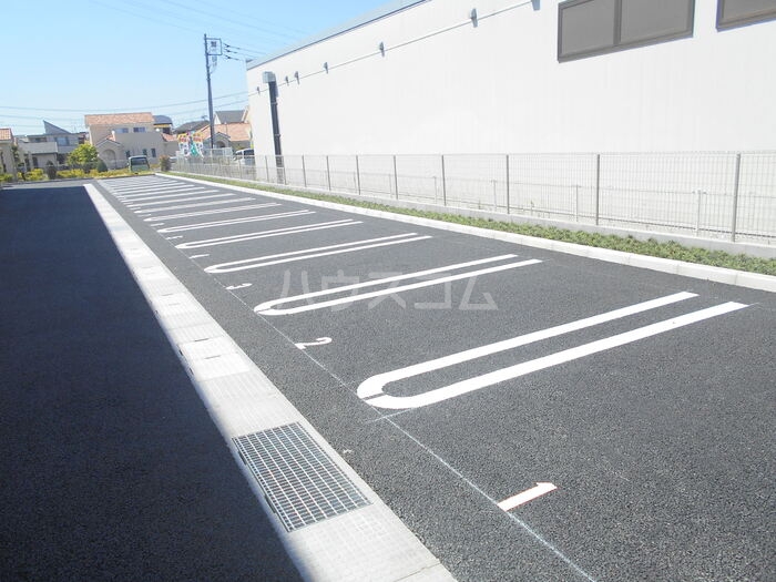 16/26 駐車場