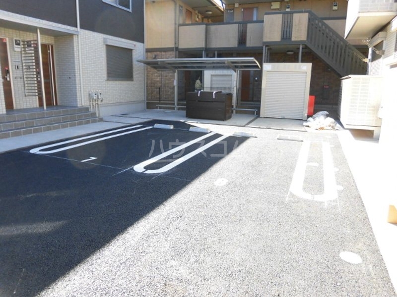22/29 駐車場