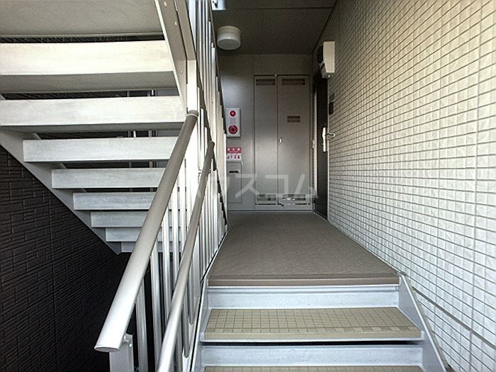 13/30 バルコニー