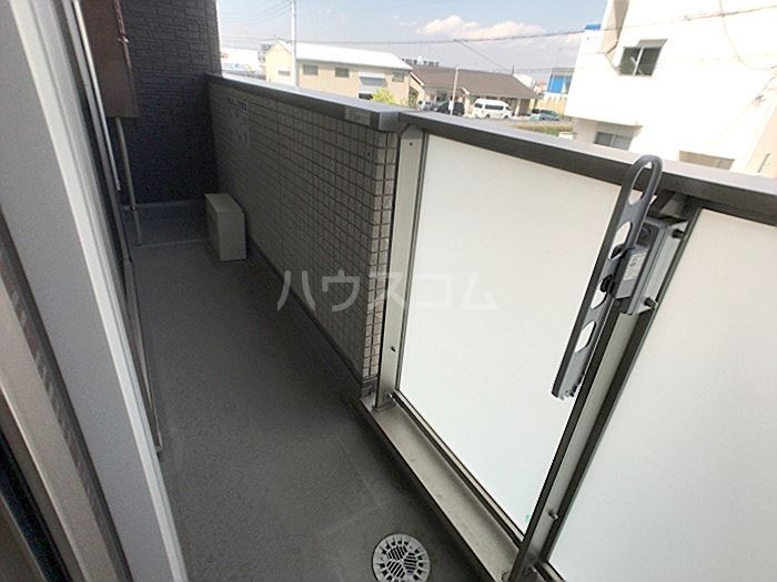 13/30 バルコニー