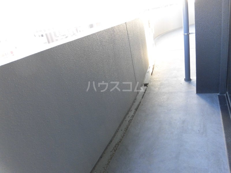 17/22 バルコニー