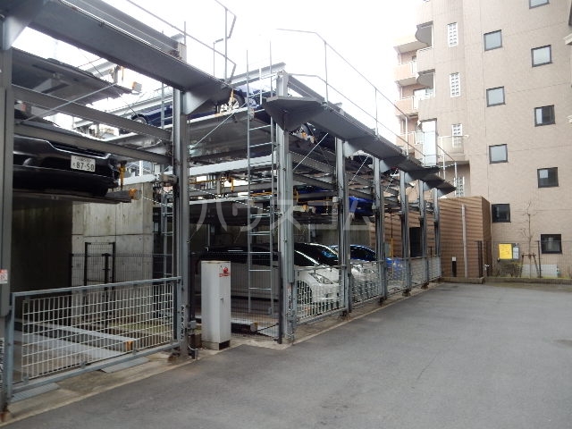 22/29 駐車場
