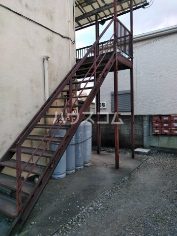 2/30 外観