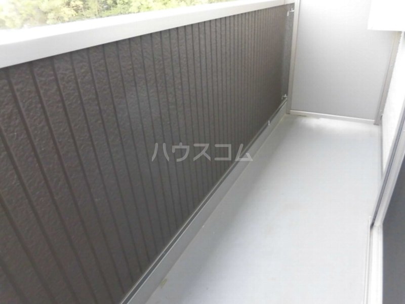 19/25 バルコニー