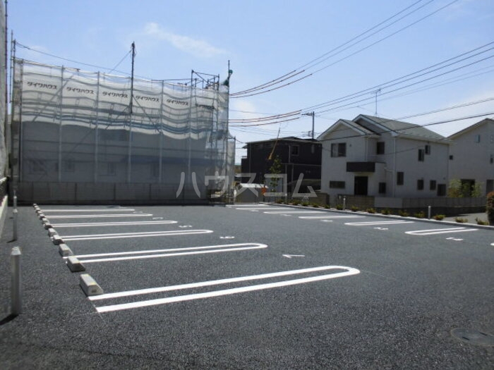 17/23 駐車場