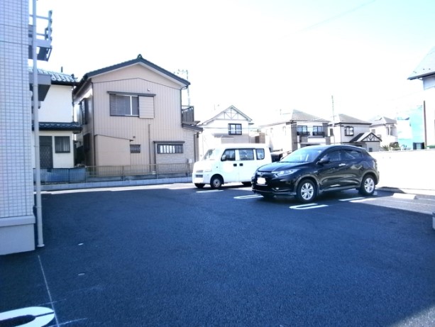 20/30 駐車場