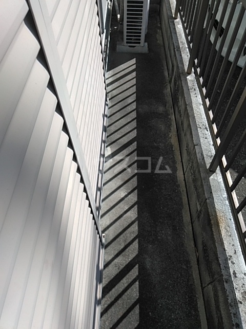 19/30 バルコニー