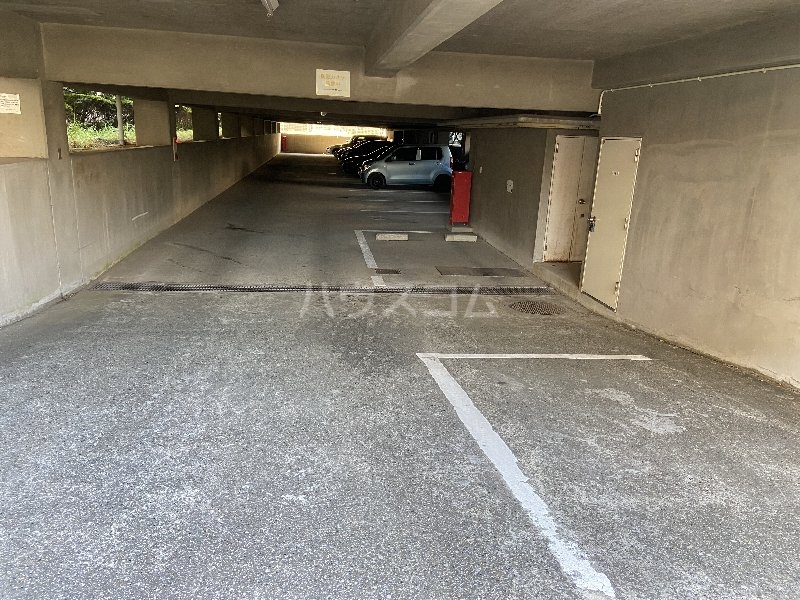 29/30 駐車場