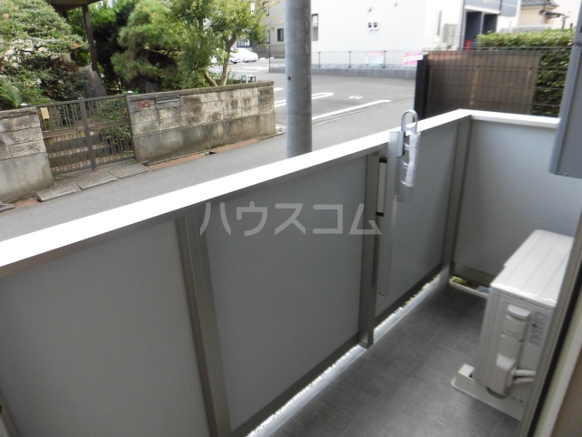 13/18 バルコニー