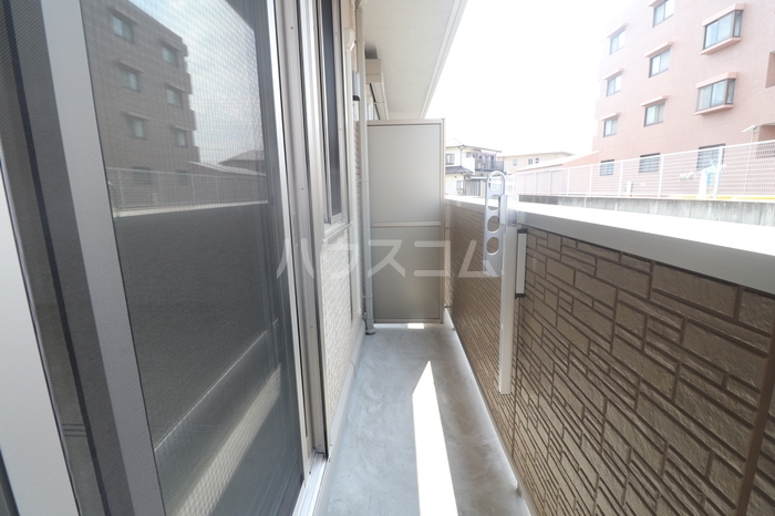 13/28 バルコニー