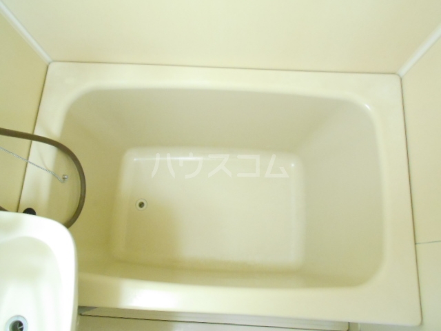13/29 浴室