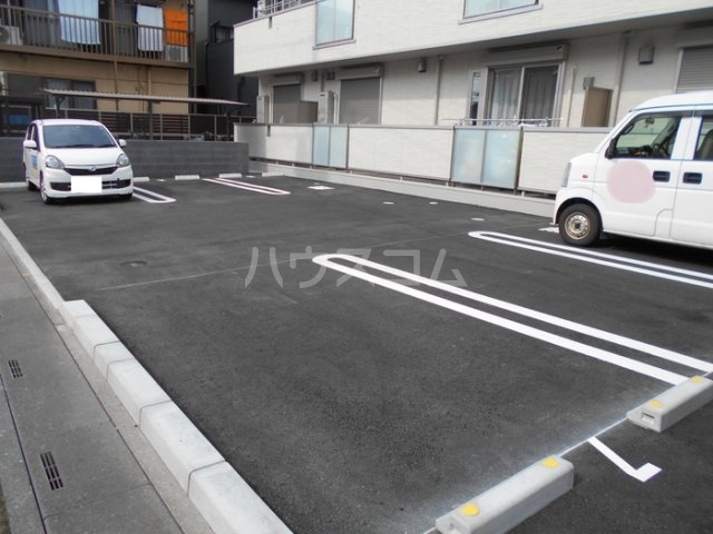 5/15 駐車場