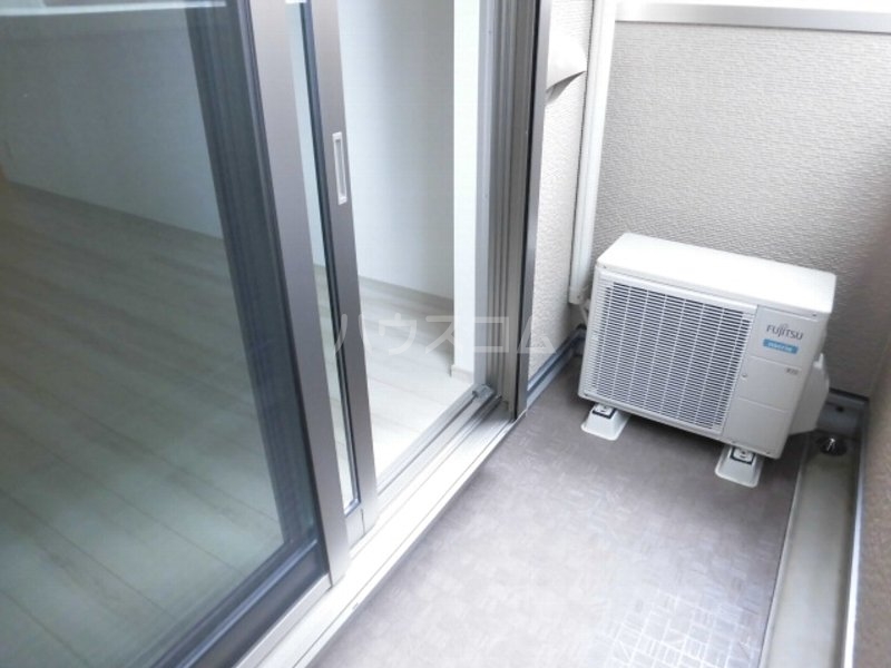 19/22 バルコニー