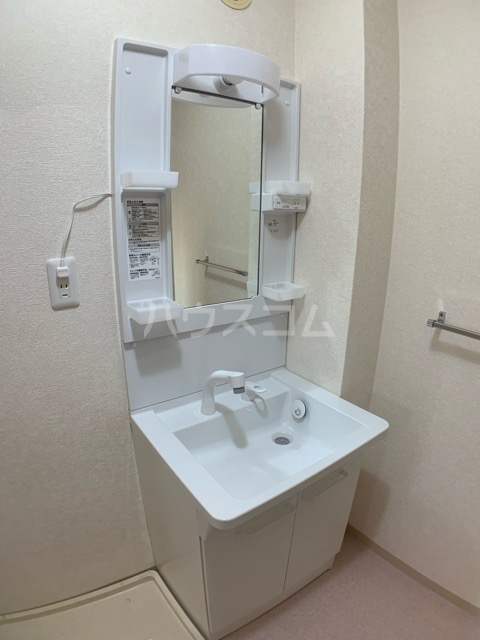 17/30 洗面