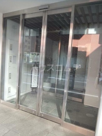 13/20 エントランス