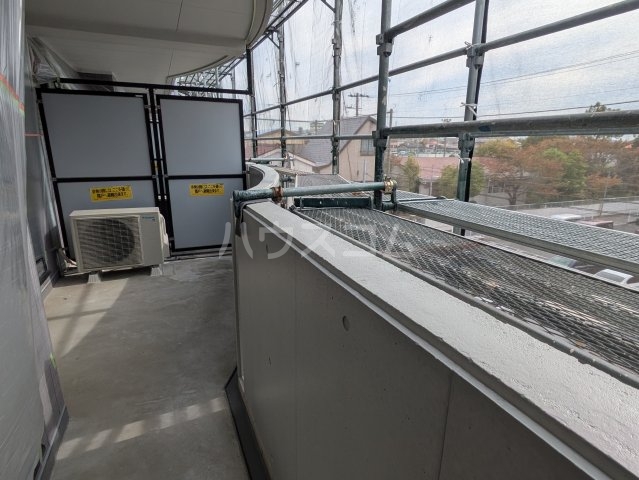 15/27 バルコニー