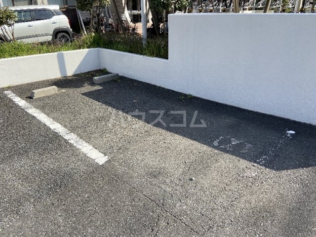 22/30 駐車場