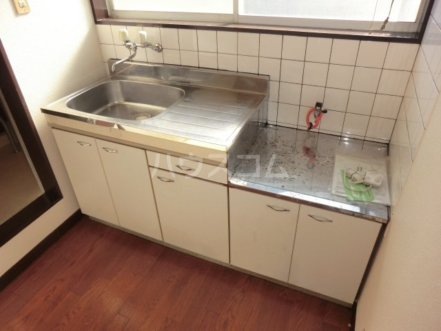 13/27 キッチン