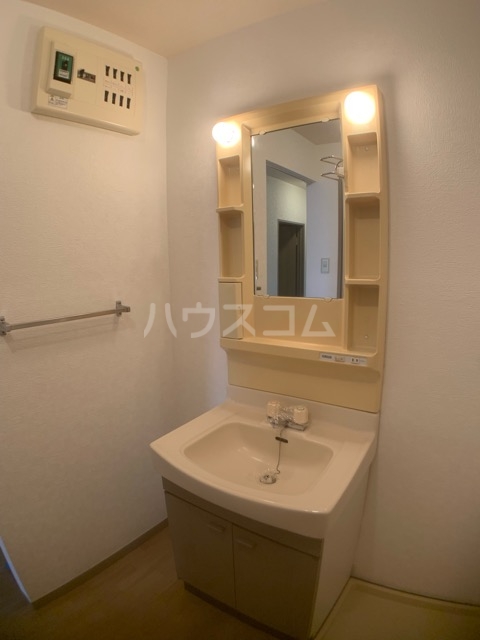 21/30 洗面