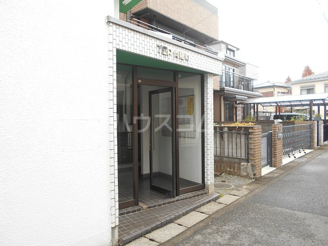 18/21 エントランス